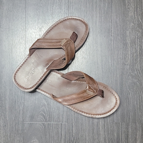 Levis Leather Comfortable Slippers 